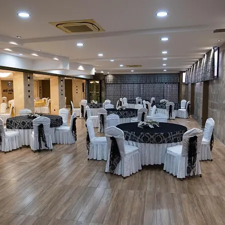 Selçuk Otel 4*